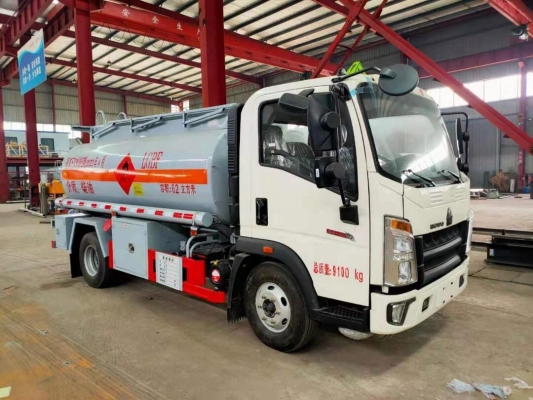 赤峰5噸油罐車出售電話號碼-第1張圖片