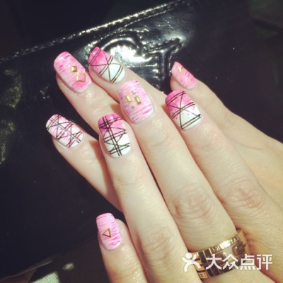 雪兒美甲美睫赤峰店電話號(hào)碼-第1張圖片