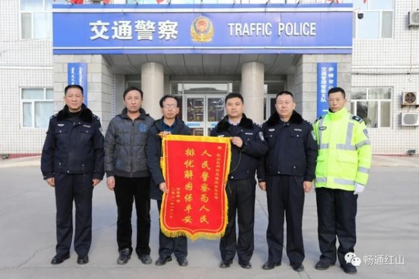 赤峰租電動(dòng)四輪車電話號(hào)碼-第1張圖片