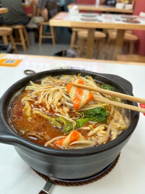 赤峰砂鍋燒烤店電話(huà)號(hào)碼多少-第1張圖片