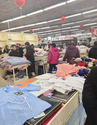 赤峰華聯(lián)客服電話號碼是多少號-第1張圖片