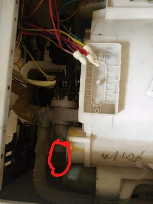 赤峰奧力洗衣機(jī)售后電話號(hào)碼-第1張圖片