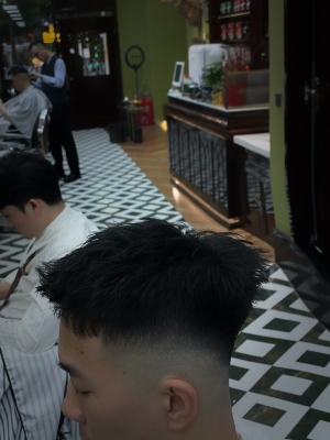 赤峰市美式漸變發(fā)型店電話(huà)號(hào)碼-第1張圖片