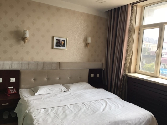 赤峰平莊排骨蒸餃店電話號碼-第1張圖片