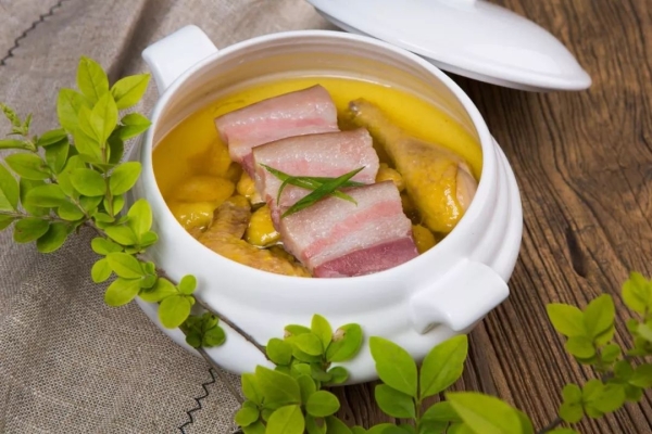 赤峰龍?jiān)袋S花菜館電話號(hào)碼-第1張圖片