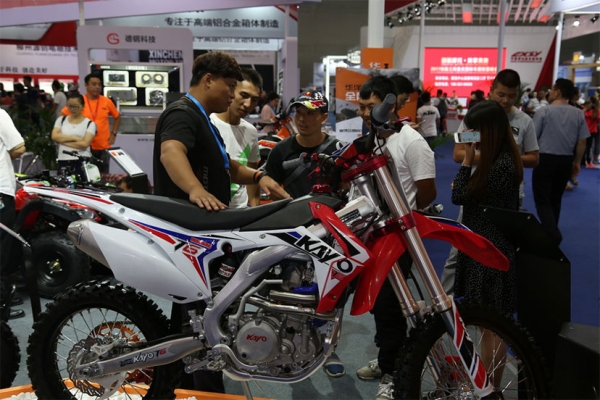 赤峰華洋摩托車銷售電話號(hào)碼-第1張圖片