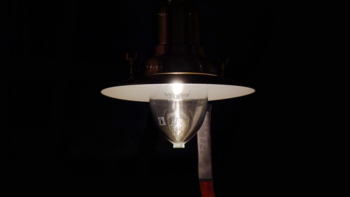 赤峰二手攝影燈轉(zhuǎn)讓電話號碼-第1張圖片