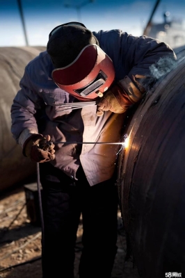 赤峰小閆二保焊工招聘電話號(hào)碼-第1張圖片