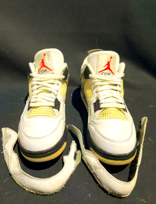 赤峰球鞋洗護(hù)館電話多少號(hào)-第1張圖片