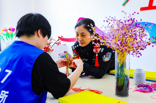 內(nèi)蒙古農(nóng)信客服電話赤峰分行電話-第1張圖片