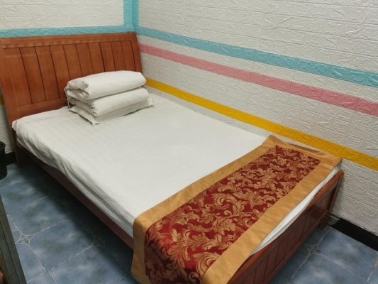 赤峰汽車站住宿推薦電話號碼-第1張圖片