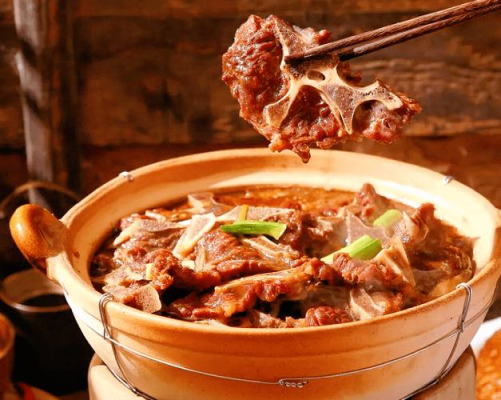 赤峰燉牛骨店在哪里啊電話號(hào)碼-第1張圖片