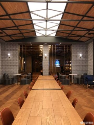 赤峰市曼鹿cc酒店電話號碼-第1張圖片