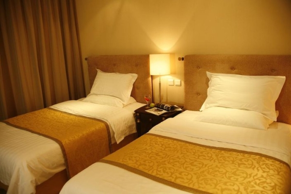 赤峰電競(jìng)椅酒店電話號(hào)碼多少-第1張圖片