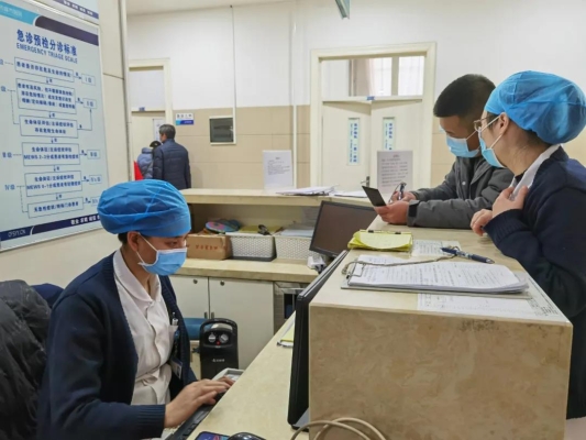 赤峰市醫(yī)院急診科室電話號(hào)碼-第1張圖片