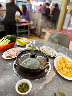 赤峰知情軒火鍋家常菜電話號碼-第1張圖片