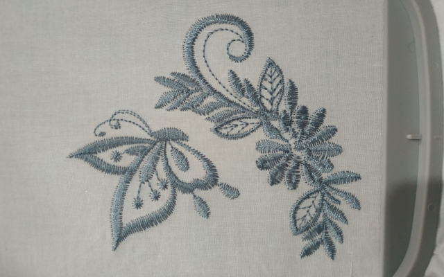 赤峰修繡花機(jī)電話(huà)多少號(hào)-第1張圖片