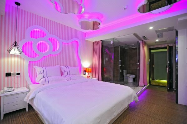 赤峰凱旋歸來(lái)酒店電話多少號(hào)-第1張圖片