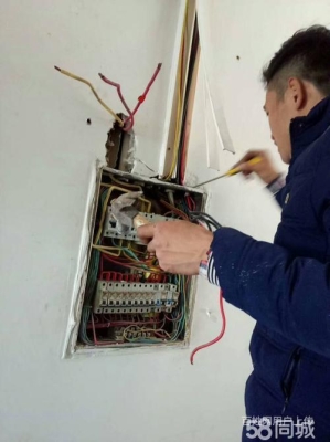 赤峰市汽車加氟公司電話號(hào)碼-第1張圖片