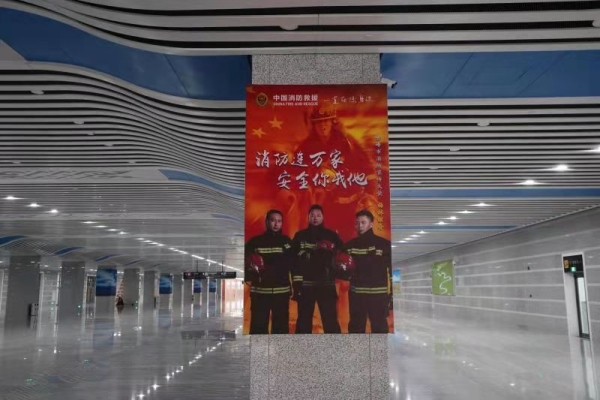 赤峰高鐵出口在幾樓啊電話號(hào)碼-第1張圖片