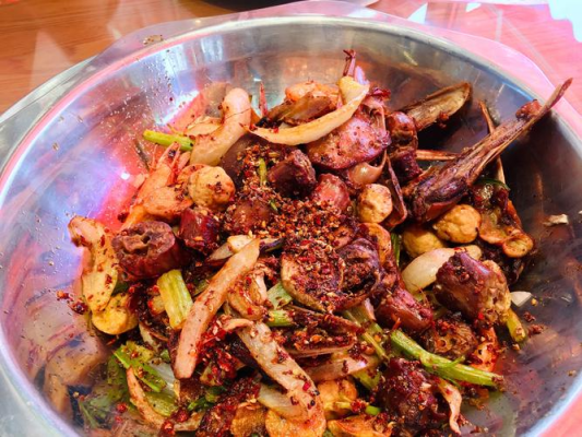 恒旭干鍋鴨頭赤峰店電話號碼-第1張圖片