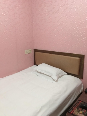 赤峰維多利手機(jī)店電話地址查詢-第1張圖片