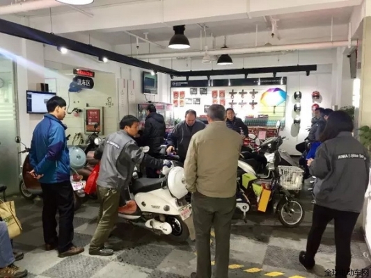 赤峰愛瑪電動車修車電話號碼-第1張圖片