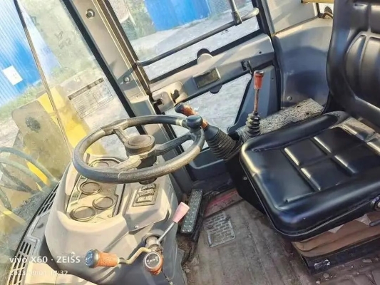 赤峰山工鏟車(chē)修理廠(chǎng)電話(huà)號(hào)碼-第1張圖片