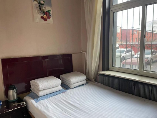 赤峰市推薦賓館酒店電話號(hào)碼-第1張圖片