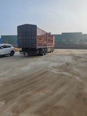 赤峰牛羊草料廠家電話號(hào)碼-第1張圖片