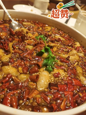 赤峰玉龍瑞享酒店電話號碼多少-第1張圖片