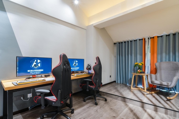 赤峰市宏達(dá)電競(jìng)酒店電話(huà)號(hào)碼-第1張圖片