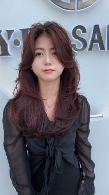 赤峰市專業(yè)染發(fā)師電話號碼-第1張圖片