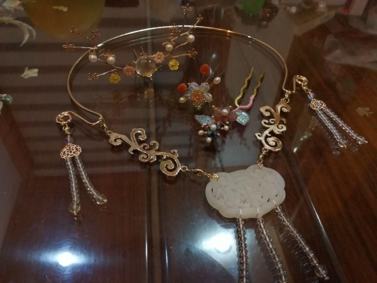 赤峰發(fā)簪店鋪地址查詢電話號碼-第1張圖片