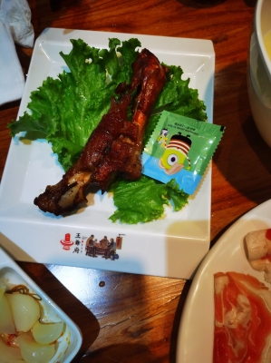 赤峰鋼鐵街涮肉店電話多少號-第1張圖片