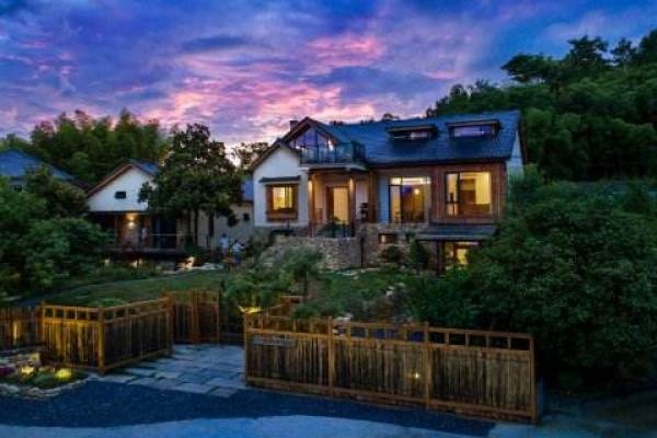 赤峰大光頂子民宿電話號(hào)碼-第1張圖片