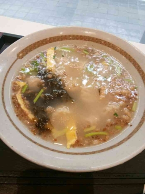 赤峰市場(chǎng)午飯店電話多少號(hào)-第1張圖片