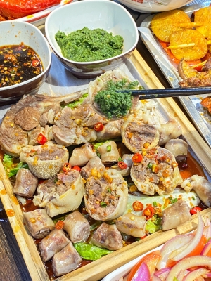 赤峰紅山區(qū)肚包肉店電話號(hào)碼-第1張圖片