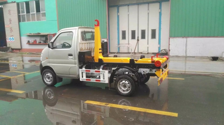 赤峰搖臂垃圾車廠電話號(hào)碼查詢-第1張圖片