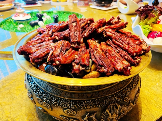 赤峰嘉宏婚禮酒店電話多少號-第1張圖片