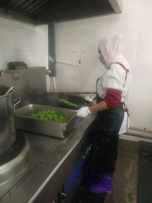 赤峰二中回民食堂電話號碼-第1張圖片