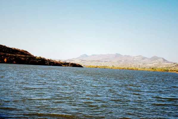 赤峰九龍自來(lái)水公司客服電話-第1張圖片