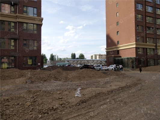 赤峰紅山世家發(fā)水電話多少號-第1張圖片