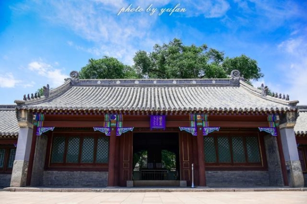 赤峰喀喇沁圖書館電話號碼-第1張圖片