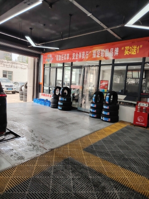 赤峰市車身改色貼膜電話號(hào)碼-第1張圖片