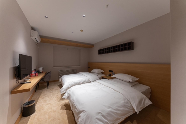 赤峰紅山新四季賓館電話號碼-第1張圖片