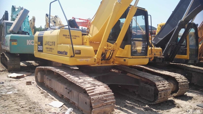 赤峰維修挖掘機(jī)電話多少號(hào)-第1張圖片