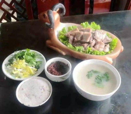 赤峰小喬水餃店電話多少號-第1張圖片