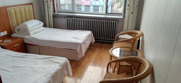 赤峰四道灣大超市電話號(hào)碼-第1張圖片