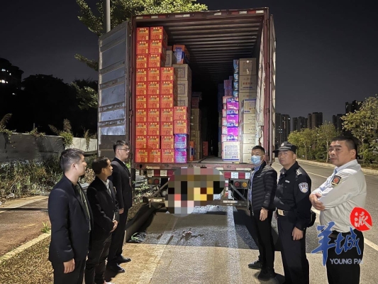 赤峰煙花鞭炮集裝箱廠電話號(hào)碼-第1張圖片